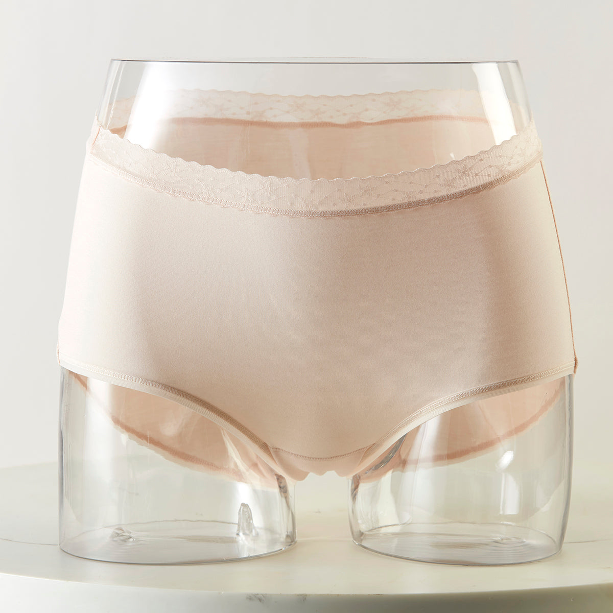 【家居】女士短褲 蕾絲莫代爾