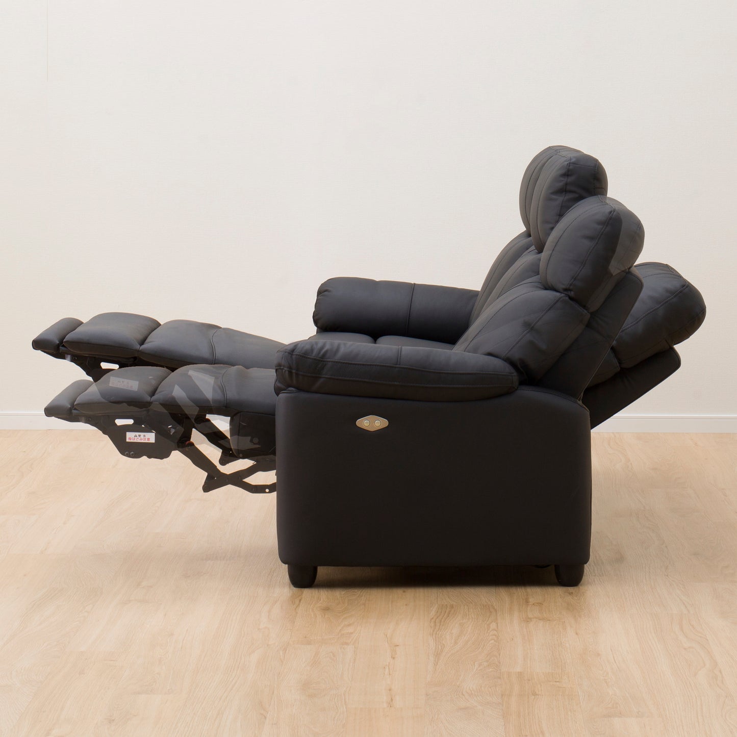 【傢俱】4人位電動梳化 布魯澤HK