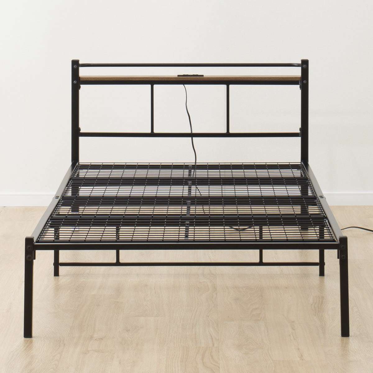 【傢俱】鐵床 巴吉納CN NP