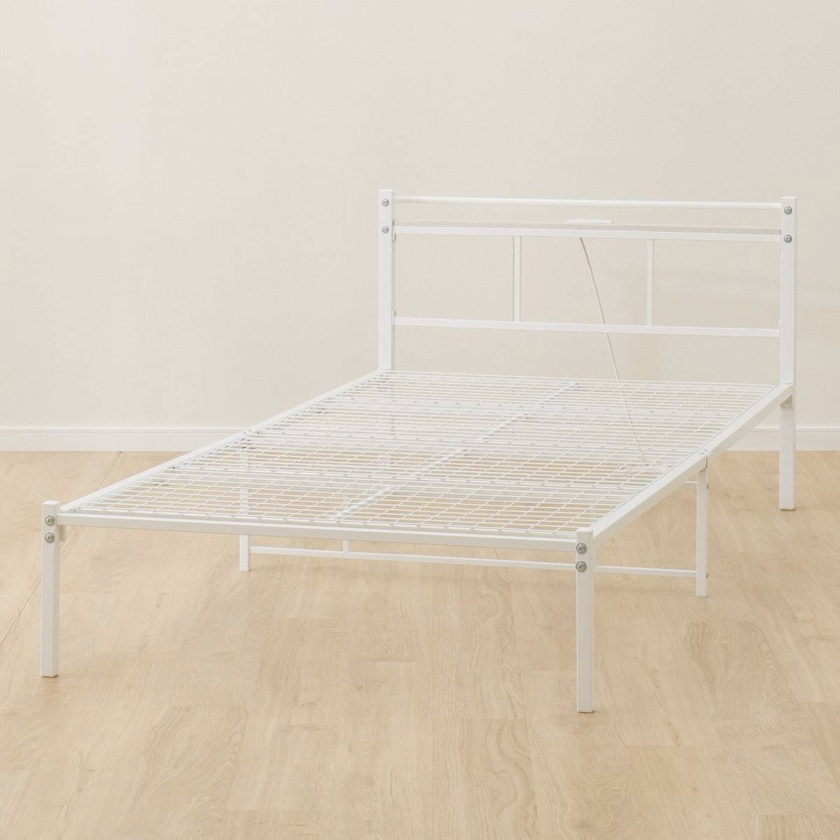 【傢俱】鐵床 巴吉納CN NP