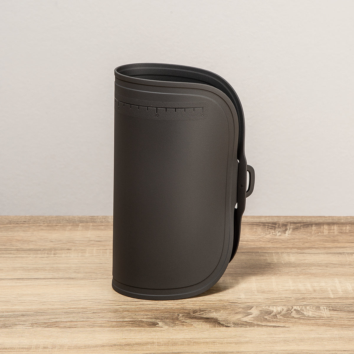 【家居】可自立易彎曲砧板