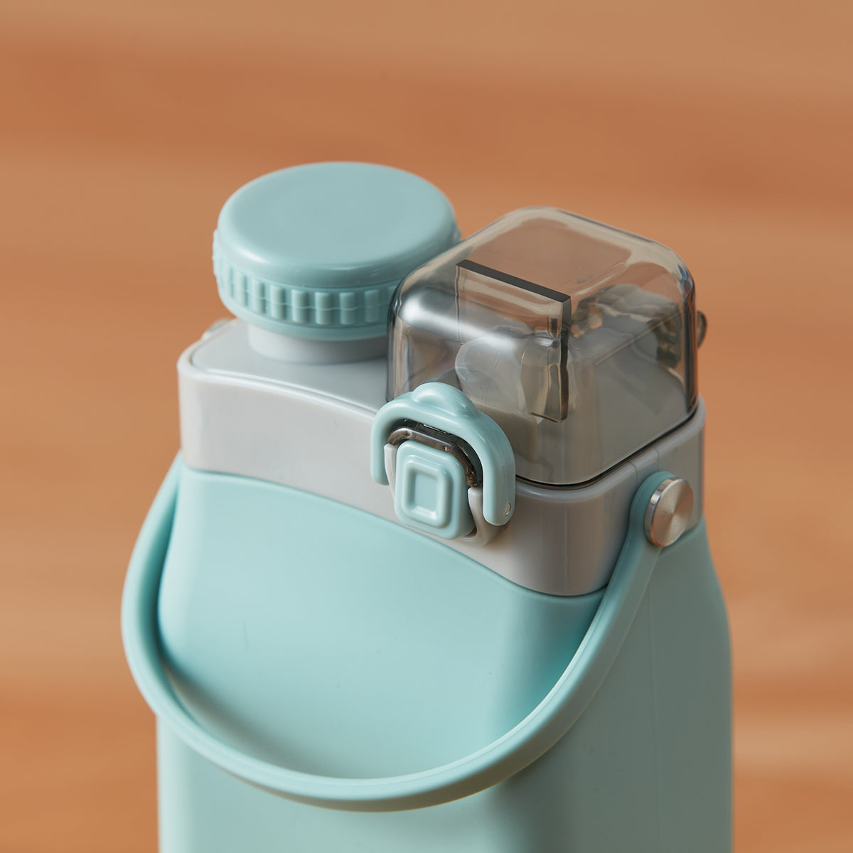 【家居】可摺疊便攜矽膠水杯600mL 藍綠