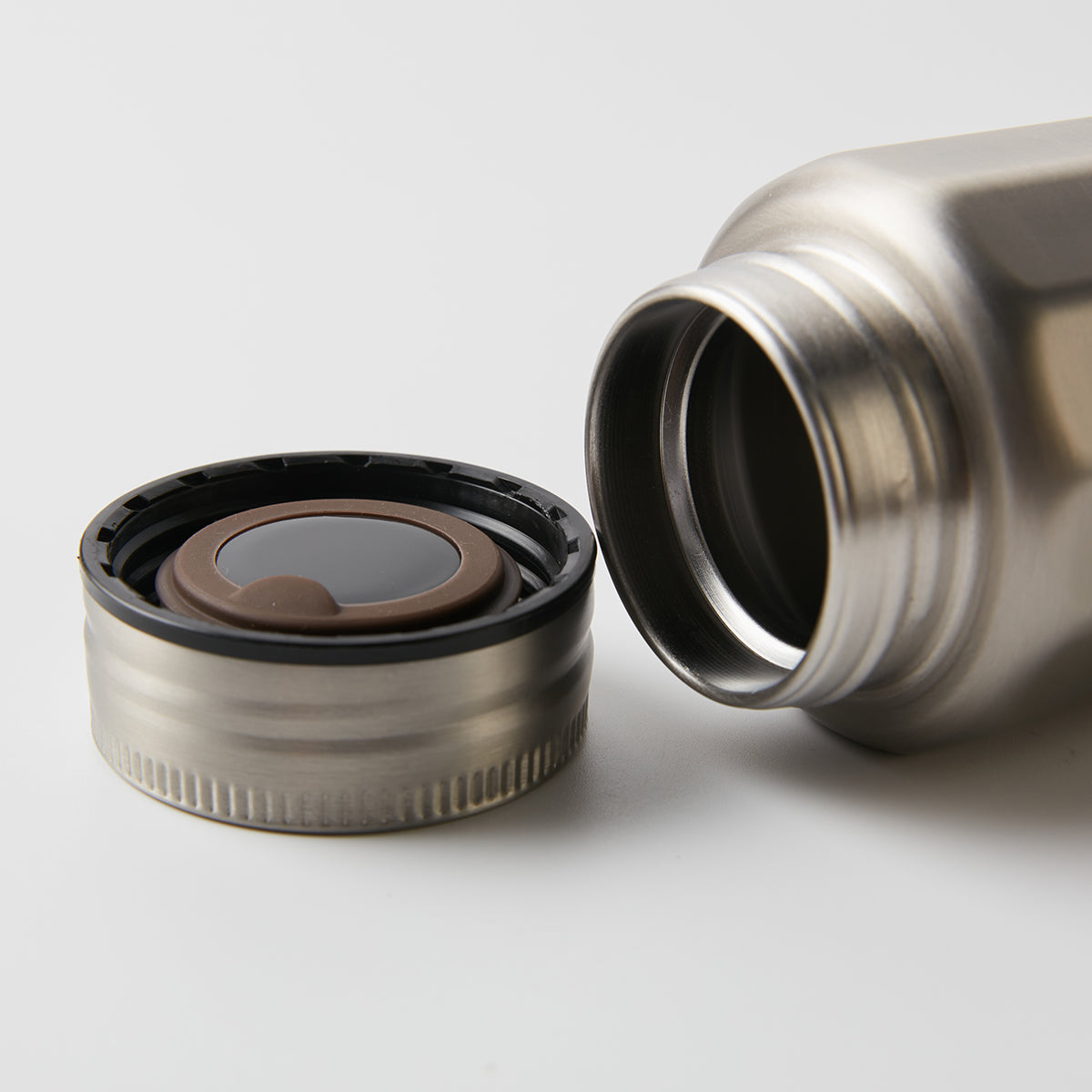 【家居】多棱鏡不銹鋼保溫湯杯/保溫杯 SI