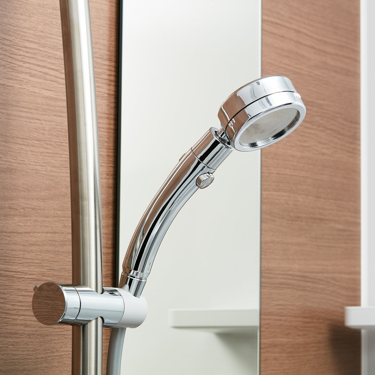 【家居】可旋頭水流調節花灑SI C-191Y