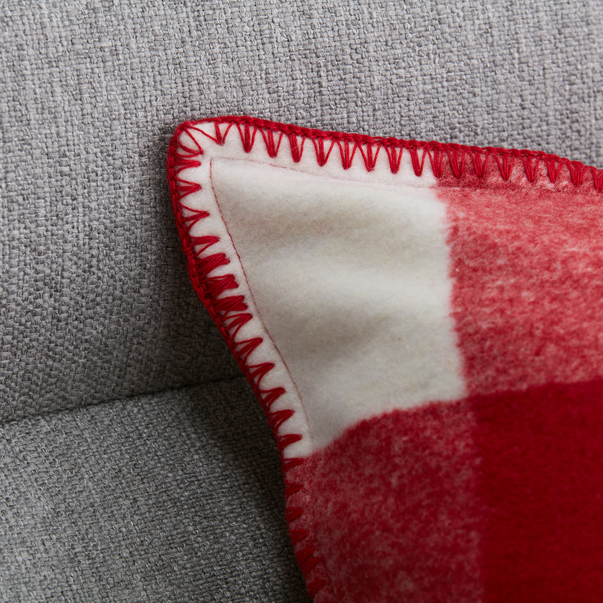 【家居】靠墊套 暖冬紅格