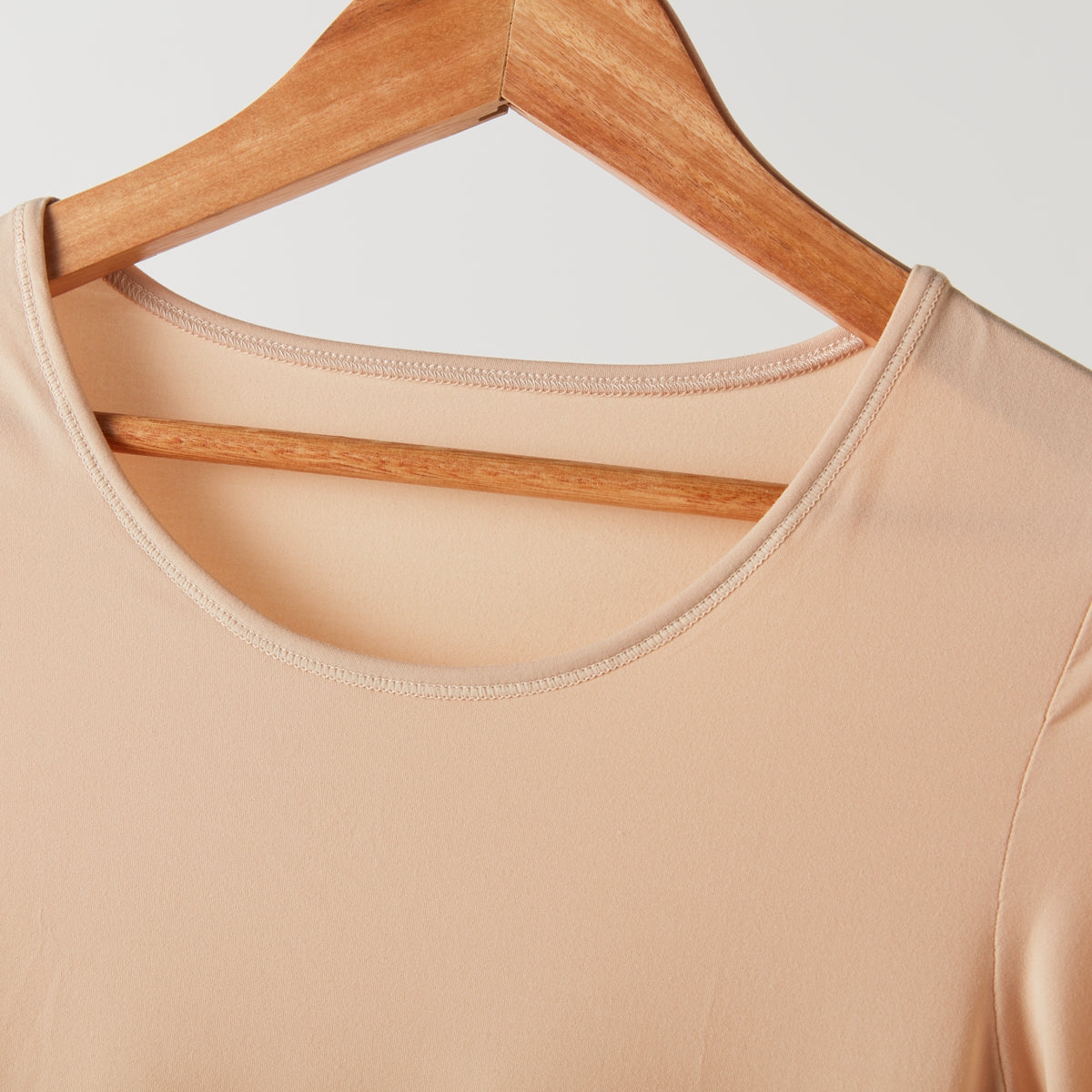 【家居】女士 高彈力保暖衣/褲