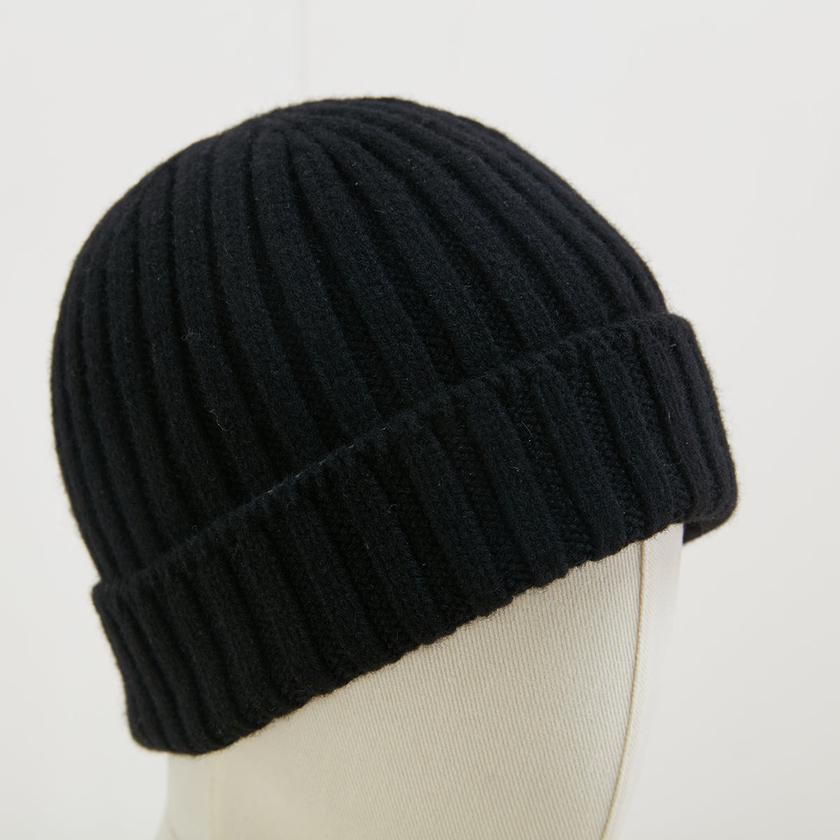 【家居】羊毛保暖帽 黑色