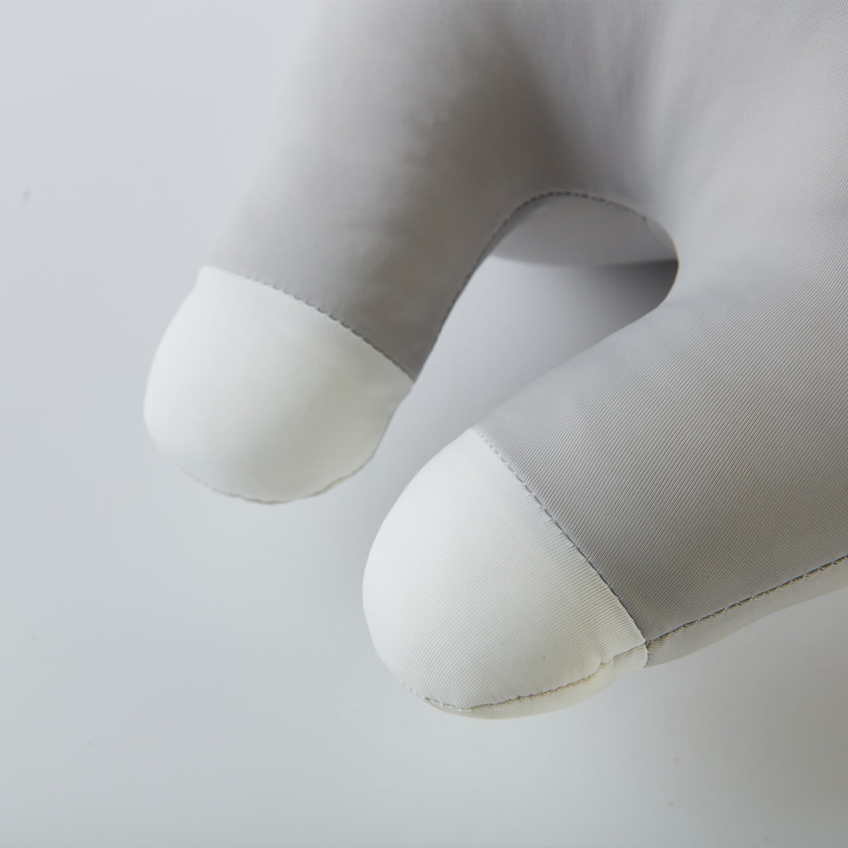 【家居】26SS 冷感公仔抱枕 雪人/章魚/海兔/鯨魚/企鵝/灰貓/黑貓/獨角獸/小肥啾/海龜/海豹/娃娃魚