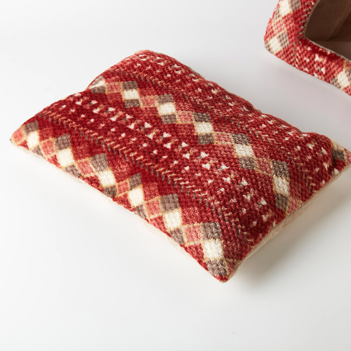 【家居】寵物窩吸濕發熱 假日 A25