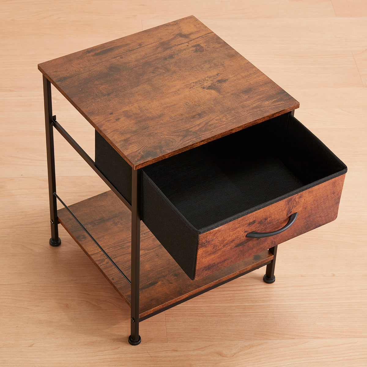 【傢俱】床頭櫃 巴吉納CN