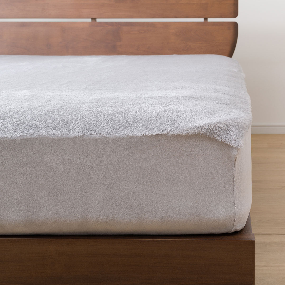 【家居】床笠 強吸濕發熱 NFIT LGY