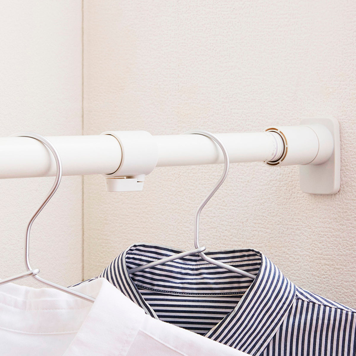 【家居】伸縮晾衣桿 白色 HA02